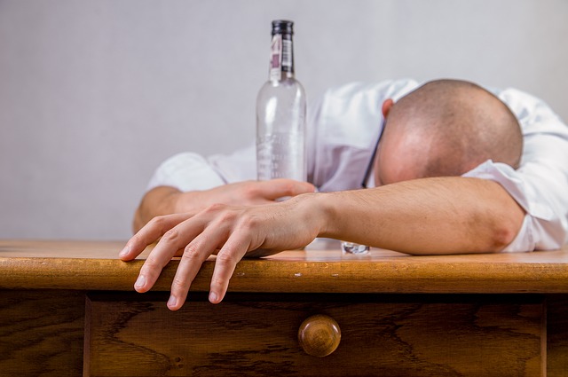 Sinais E Sintomas De Alcoolismo DicasFree Com